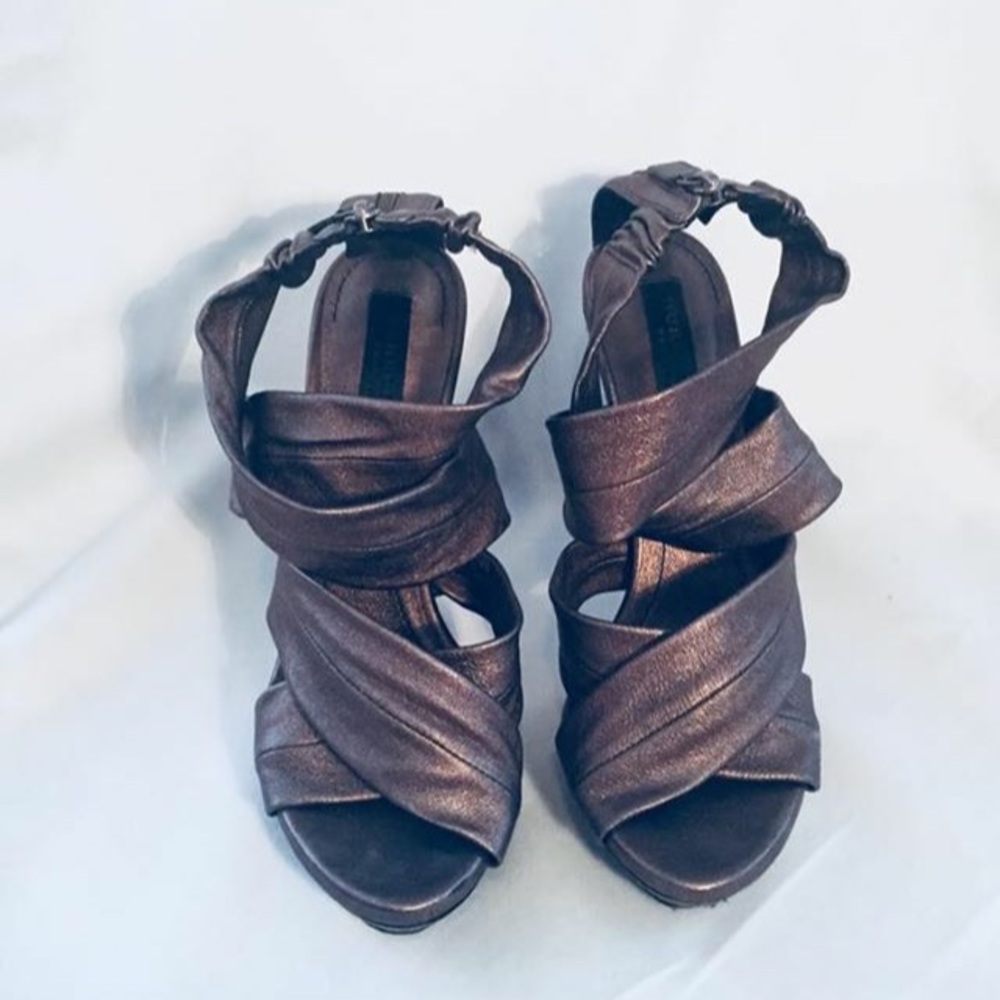 Burberry Prorsum Metallic Platform Heels